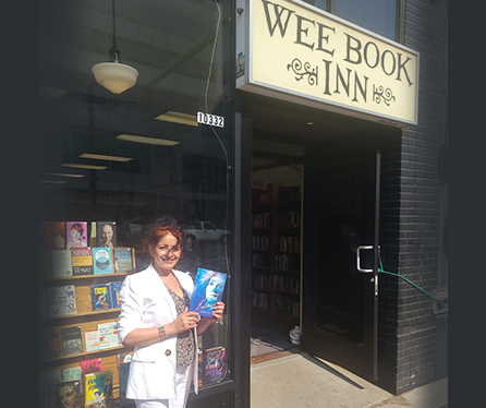 Intessar-book-weebookInn